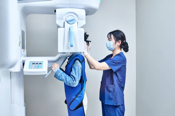 Best Emergency Dental Services for Seniors in Long Beach, CA